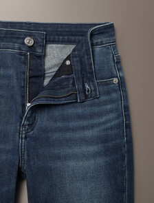 Buy 여성 슬림 스트레이트 다크블루 데님 in color Dark Wash