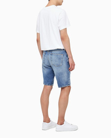 Buy 남성 레귤러핏 디스트로이드 라이트블루 데님 쇼츠 in color 028A CHALKY BLU