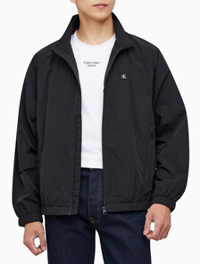 Buy 남성 에센셜 스텐드 넥 자켓 in color CK BLACK