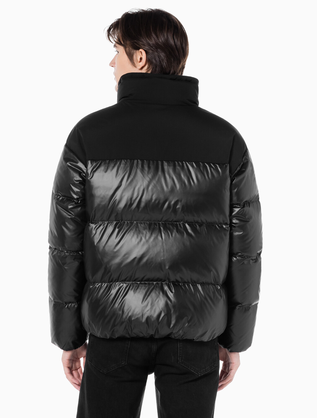 Buy 남녀공용 릴렉스 숏 블로킹 다운 푸퍼 in color CK BLACK