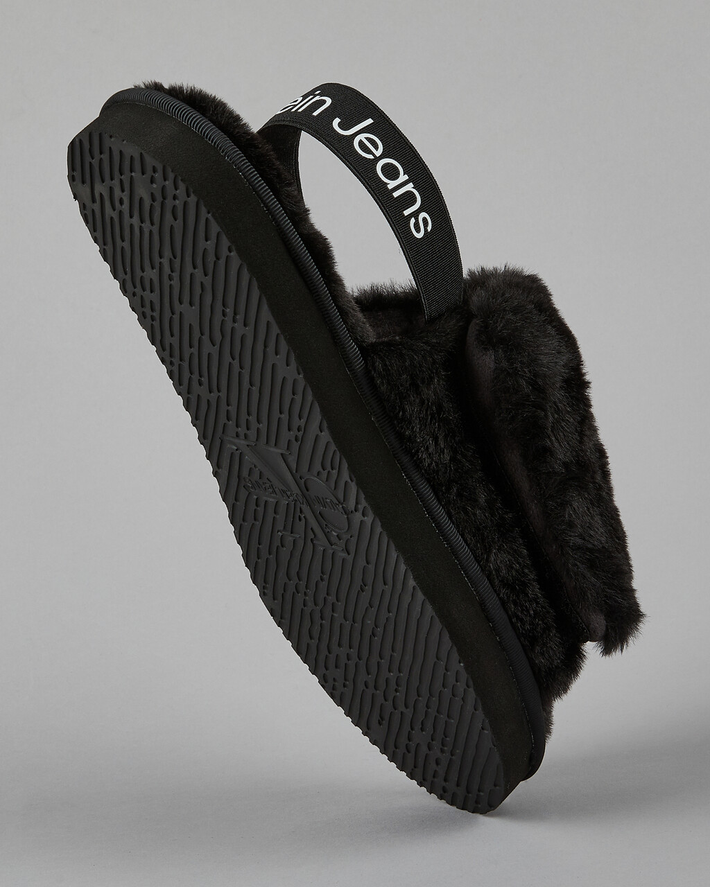 Buy 여성 루가노 에코 퍼 슬리퍼 in color CK BLACK