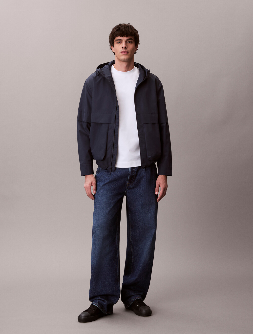 Buy 남성 립스탑 후드 윈드브레이커 in color SPEAKEASY