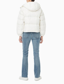 Buy 여성 에센셜 미드 웨잇 푸퍼 자켓 in color Ivory