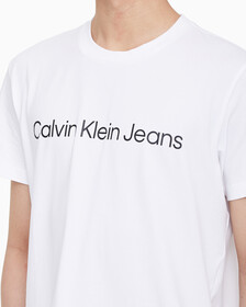 Buy 남성 레귤러핏 인스티튜셔널 로고 스트레치 반팔 티셔츠 in color BRIGHT WHITE