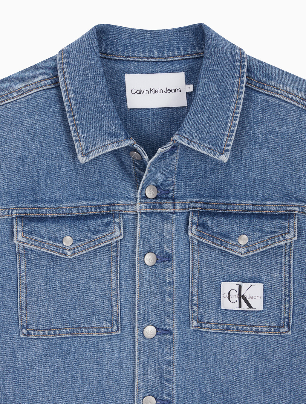 Buy 여성 미드블루 데님 숏 오버롤 in color MID BLUE BACK EMBRO