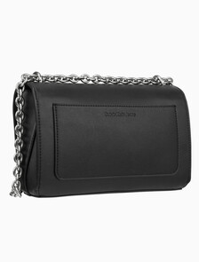 Buy 여성 CKJ 스컬티드 체인 크로스백 in color BLACK