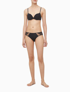 Buy 여성 CK 블랙 그래픽 레이스 AF 푸쉬업 브라 in color BLACK