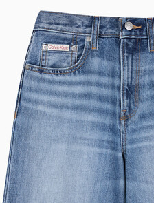 Buy 여성 와이드 레그핏 클라슨 블루 in color Mid Blue