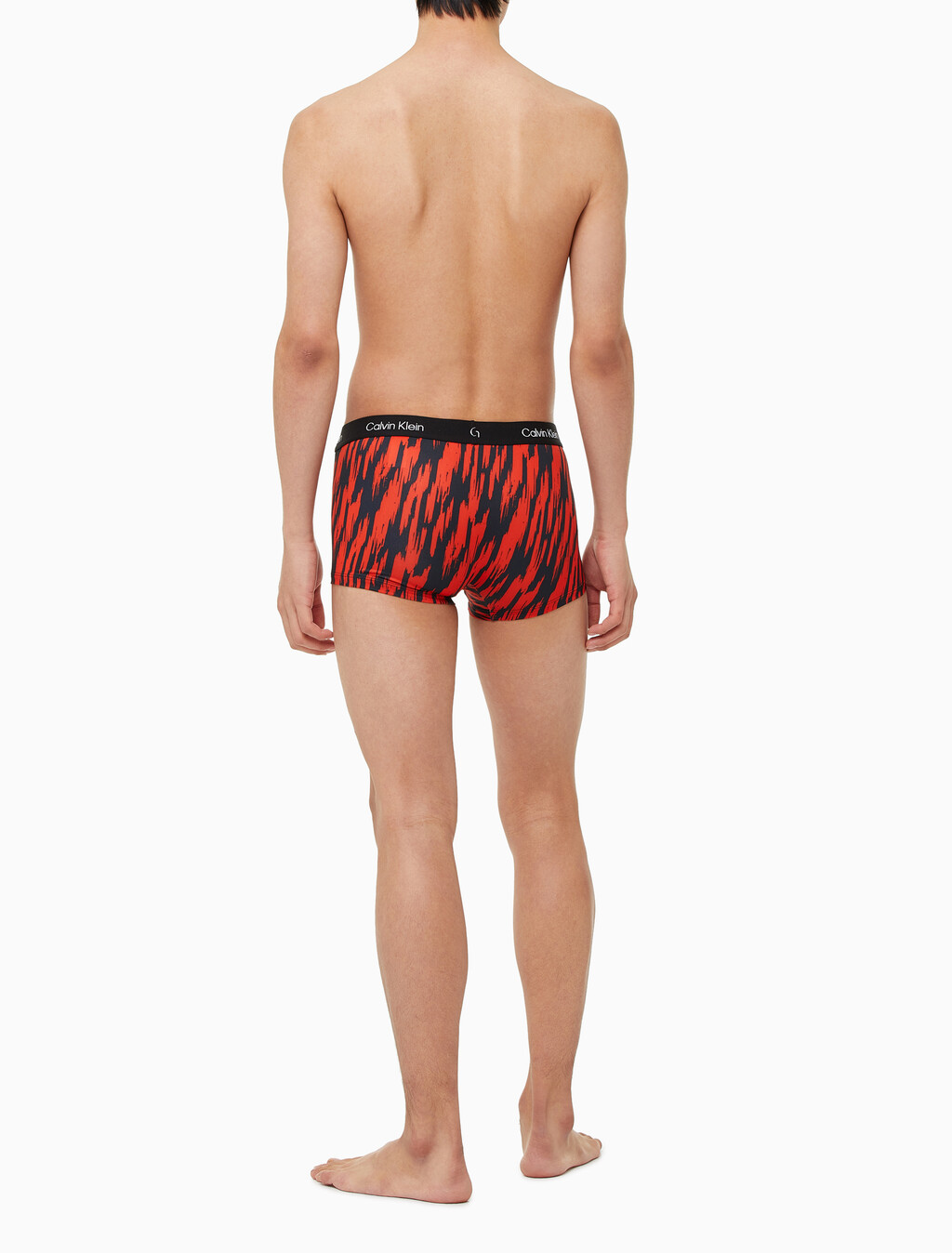 Buy 남성 1996 마이크로 로우라이즈 드로즈 in color TIGER STRIPE PRINT HAZARD