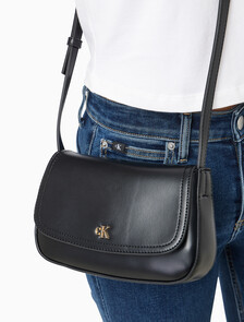 Buy 여성 하드웨어 모노그램 플랩 카메라 백 in color BLACK