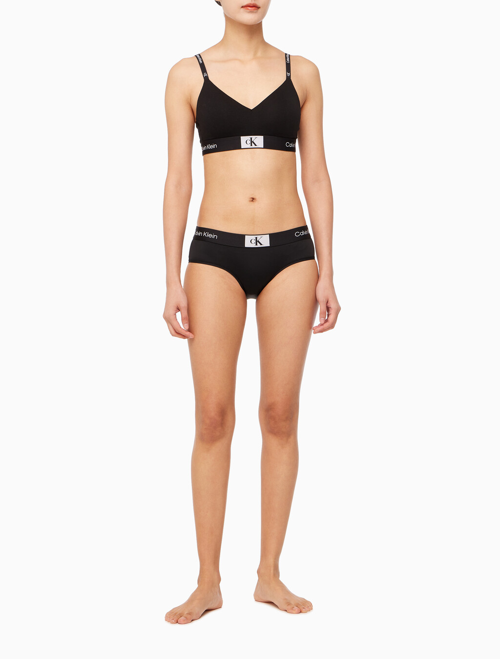 Buy 여성 1996 코튼 AF 라이틀리 라인드 브라렛 in color BLACK