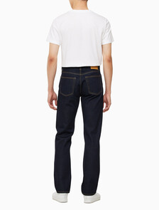Buy 남성 스탠다드 스트레이트핏 다크블루 데님 in color CK RAW SELVEDGE