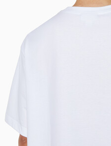 Buy 남성 릴렉스핏 바우하우스 로고 반팔 티셔츠 in color BRILLIANT WHITE