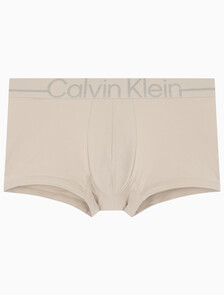 Buy 남성 뉴 사인 로고 로우 라이즈 트렁크 in color OXFORD TAN