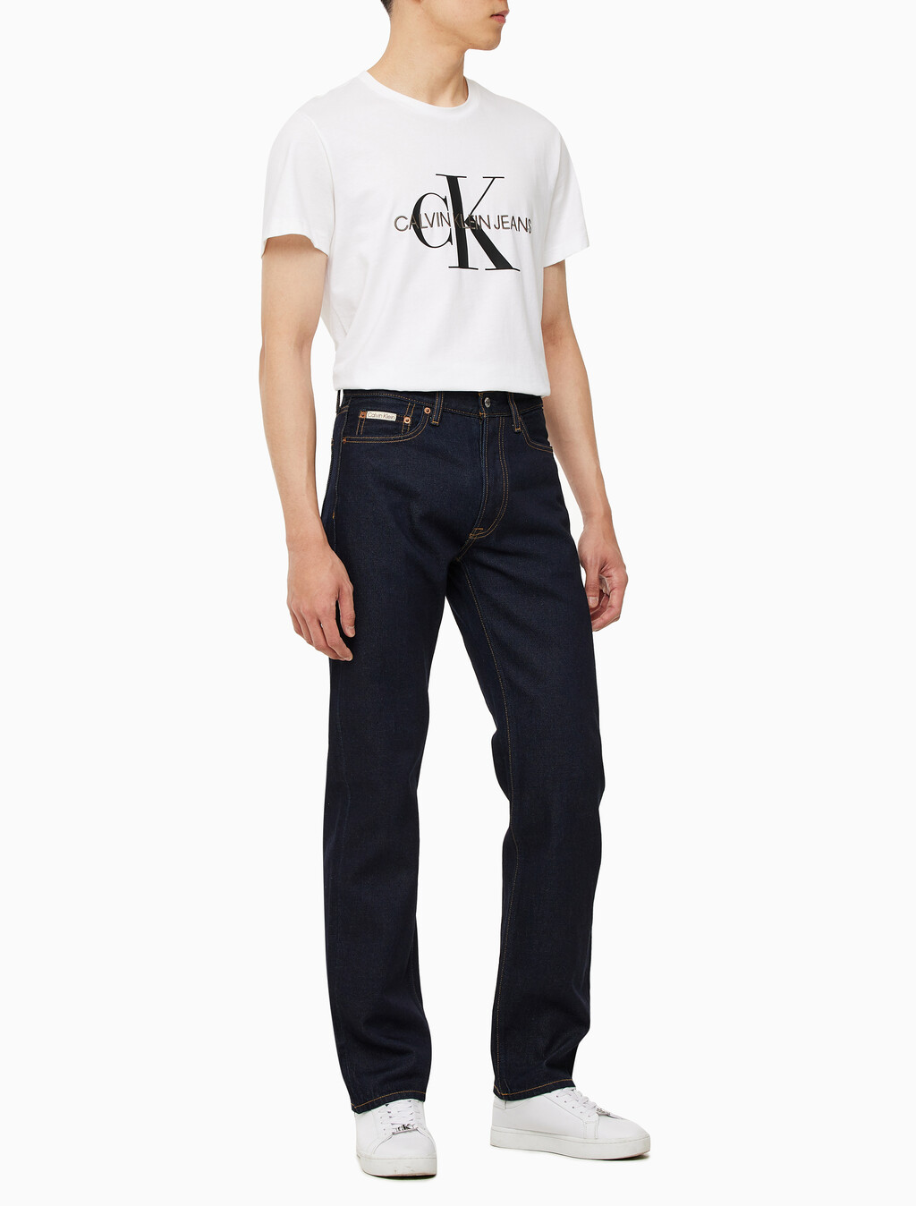 Buy 남성 스탠다드 스트레이트핏 다크블루 데님 in color CK RAW SELVEDGE