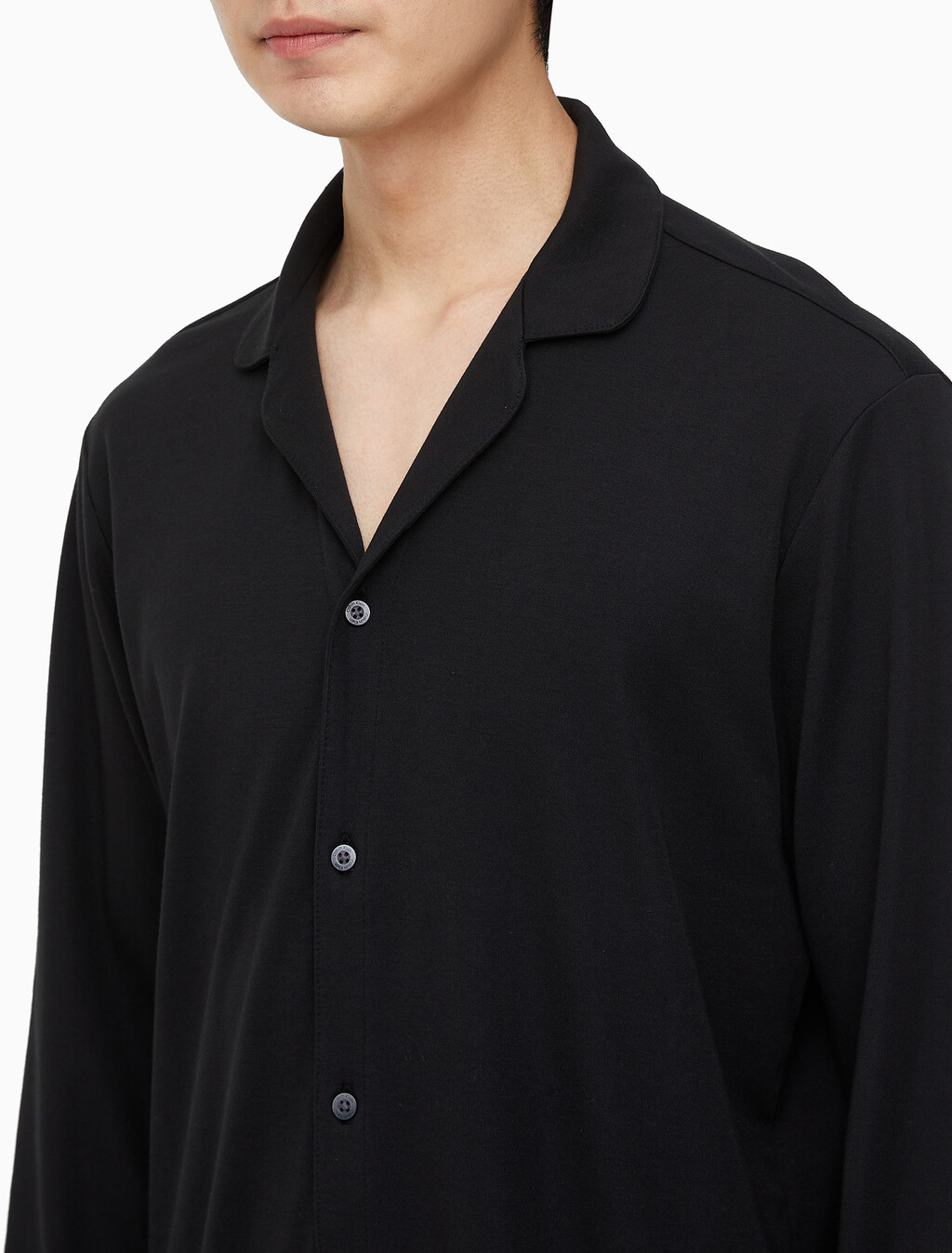 Buy 남성 CK 블랙 슬립 롱 슬리브 셔츠 in color BLACK