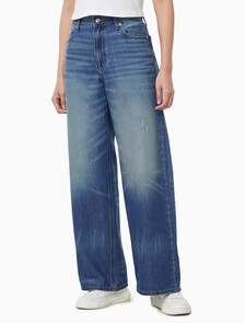 Buy 여성 로우라이즈 배기 데님 in color Blue