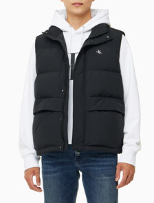 Buy 남성 베이직 에센셜 다운 베스트 in color CK BLACK