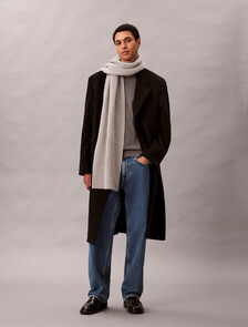 Buy 남녀공용  모노그램 하드웨어 울 머플러 in color HEROIC GREY HEATHER