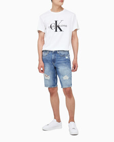 Buy 남성 레귤러핏 디스트로이드 라이트블루 데님 쇼츠 in color 028A CHALKY BLU