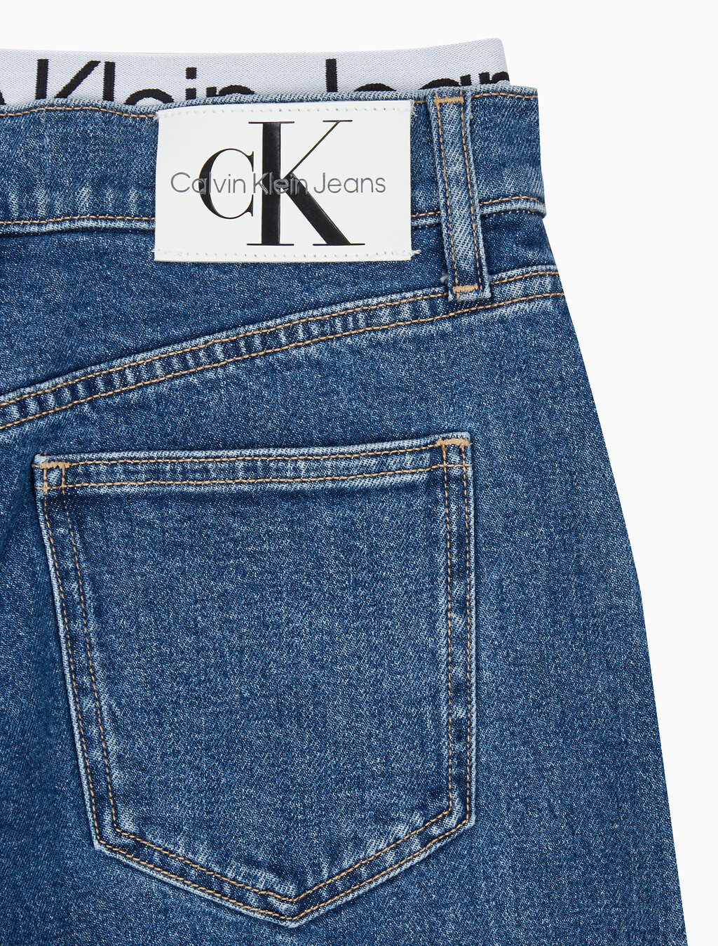 Buy 여성 로우라이즈 루즈핏 미드블루 데님 in color MID BLUE BACK EMBRO