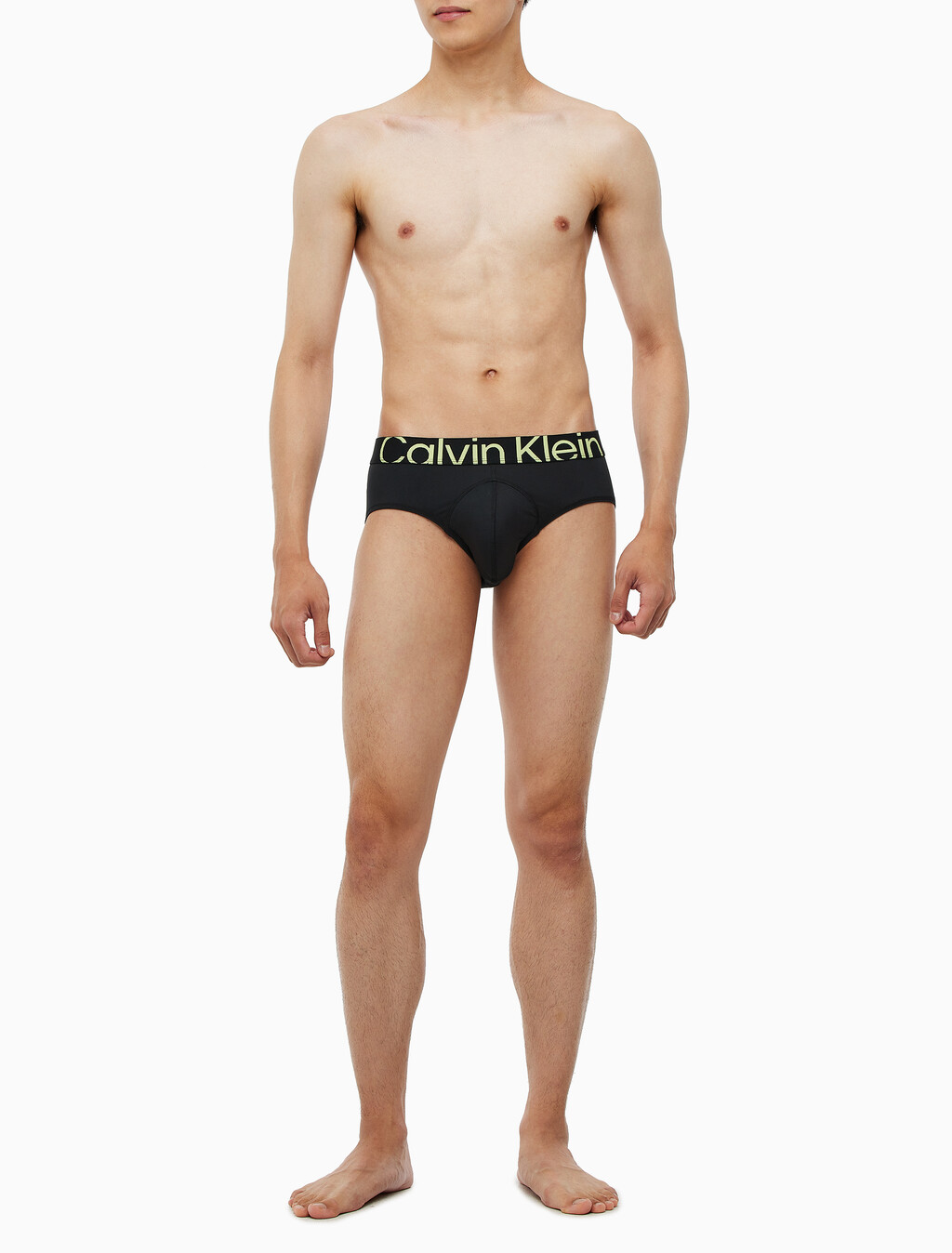 Buy 남성 퓨쳐쉬프트 마이크로 힙브리프 in color BLACK