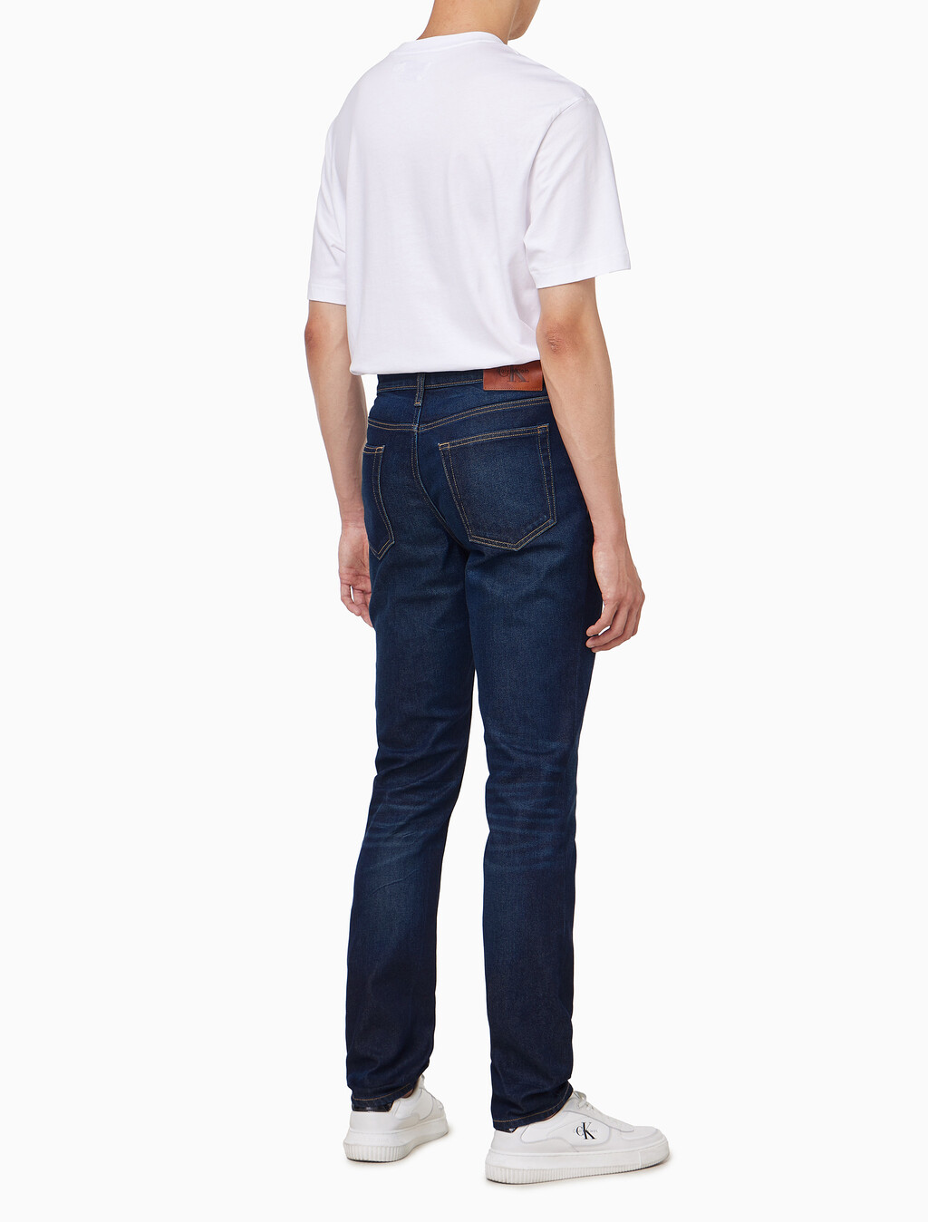Buy 남성 슬림핏 다크블루 데님 in color Blue