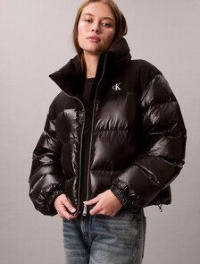 Buy 여성 매트 블라킹 샤인 다운 자켓 in color BLACK