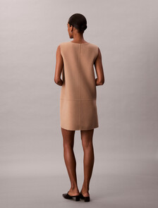 Buy 여성 더블 페이스 브이넥 미니 쉬프트 드레스 in color CAMEL