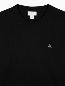 Buy 남성 이지핏 아카이브 로고 긴팔 티셔츠 in color BLACK