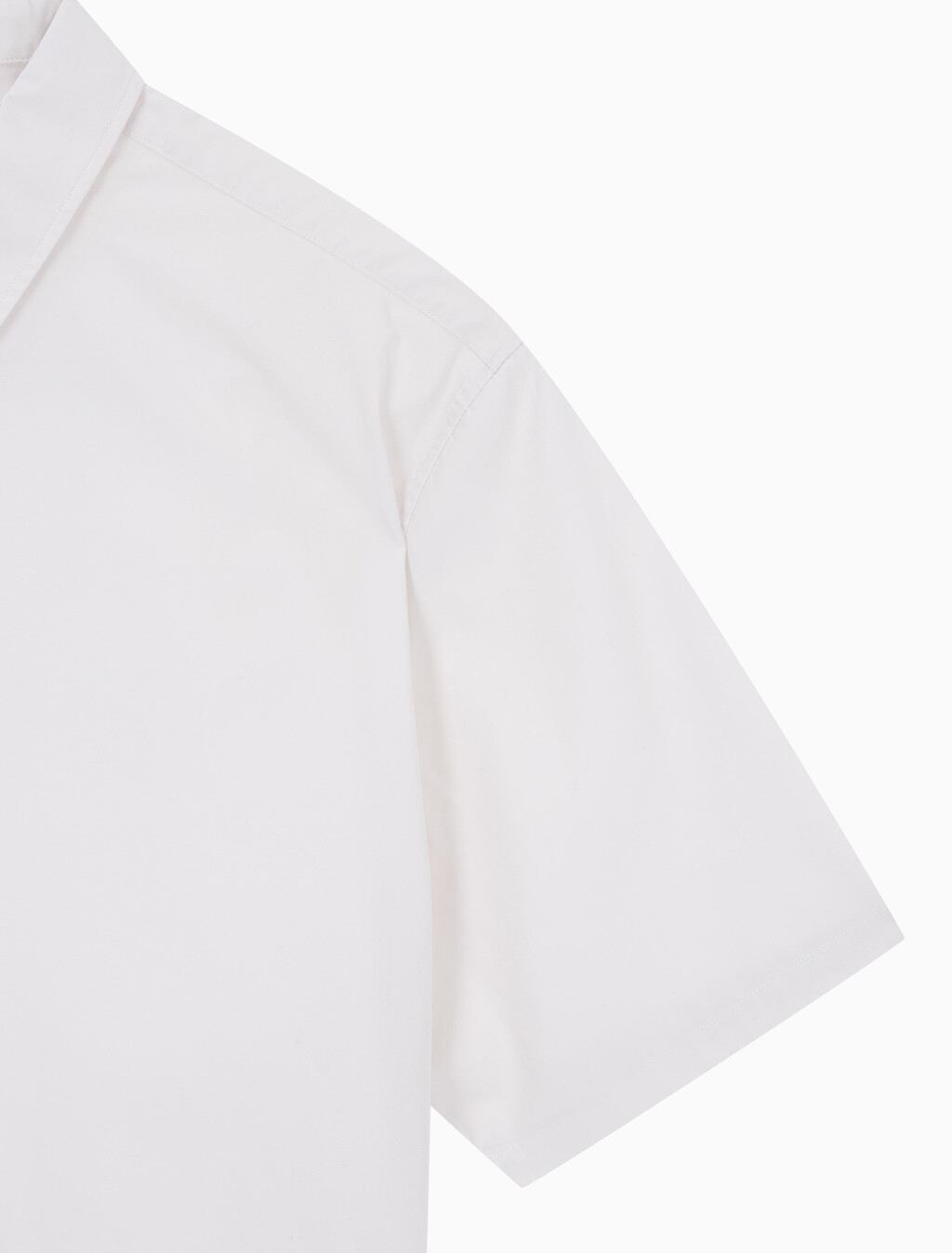 Buy 솔리드 포플린 박시 릴렉스 셔츠 in color Sand White