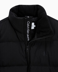Buy 남성 레귤러핏 스탠드 카라 숏 다운 푸퍼 재킷 in color CK BLACK
