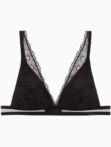 Buy 여성 CK 블랙 브라이덜 AF 라이틀리 라인드 트라이앵글 in color BLACK