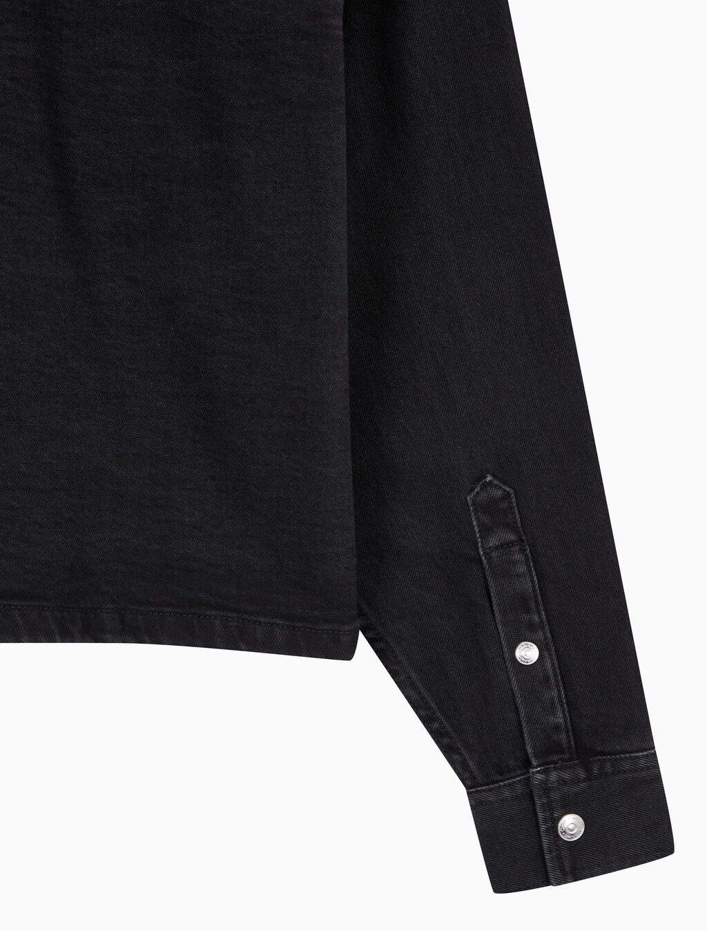 Buy 여성 크롭 대드 데님 셔츠 in color WASHED BLACK LOGO LACE