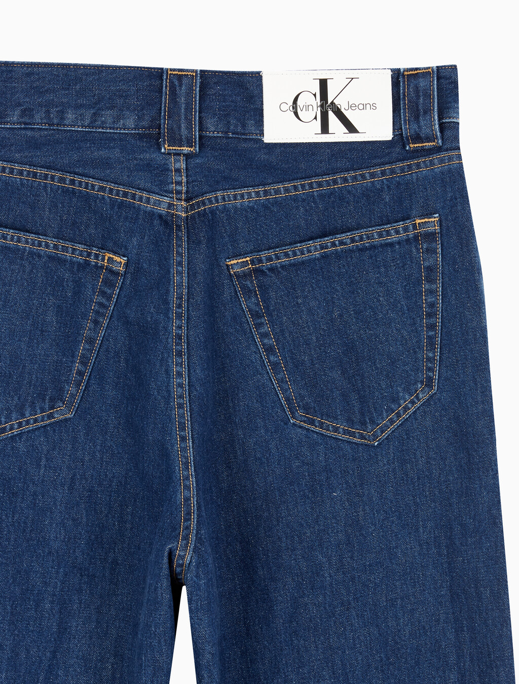 Buy 남성 클린 프레스드 와이드핏 트라우저 데님 in color MID BLUE BACK EMBRO