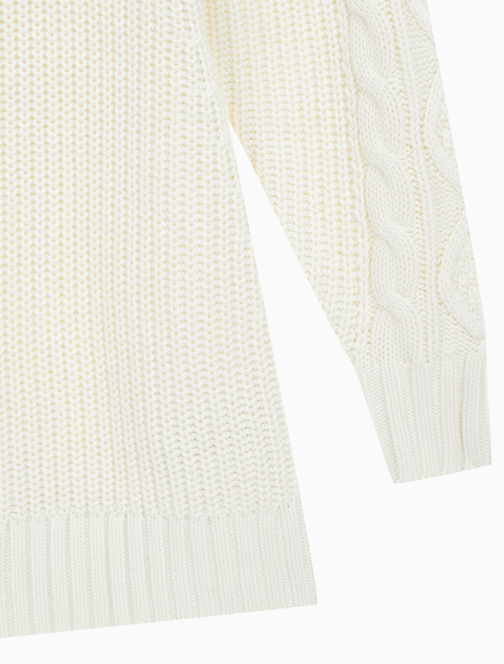 Buy 여성 케이블 스웨터 드레스 in color WHITE
