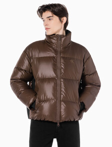 Buy 남녀공용 글로시 숏 푸퍼 in color DARK BROWN