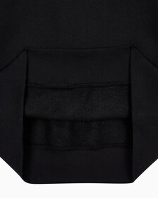 Buy 남성 레귤러핏 CK 뱃지 로고 기모 스웨트셔츠 in color CK BLACK
