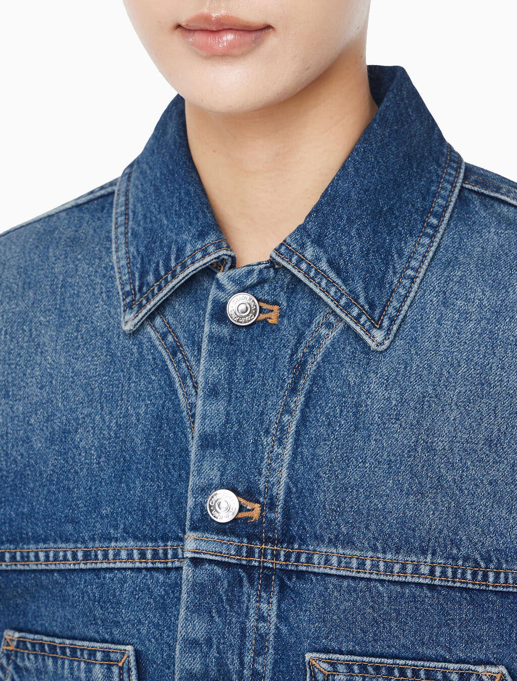 Buy 여성 워크웨어 CK 로고 데님 자켓 in color Mid blue