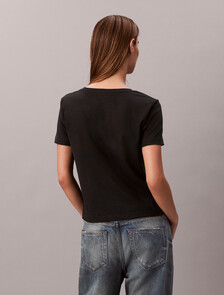 Buy 여성 모노그램 브이넥 티 in color BLACK