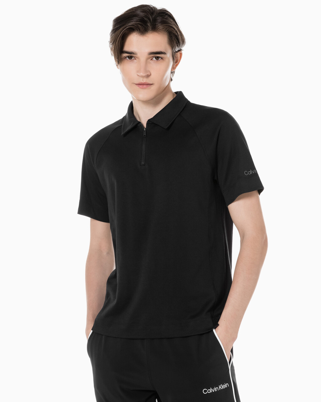 Buy 남성 레귤러핏 숏슬리브 폴로셔츠 in color BLACK