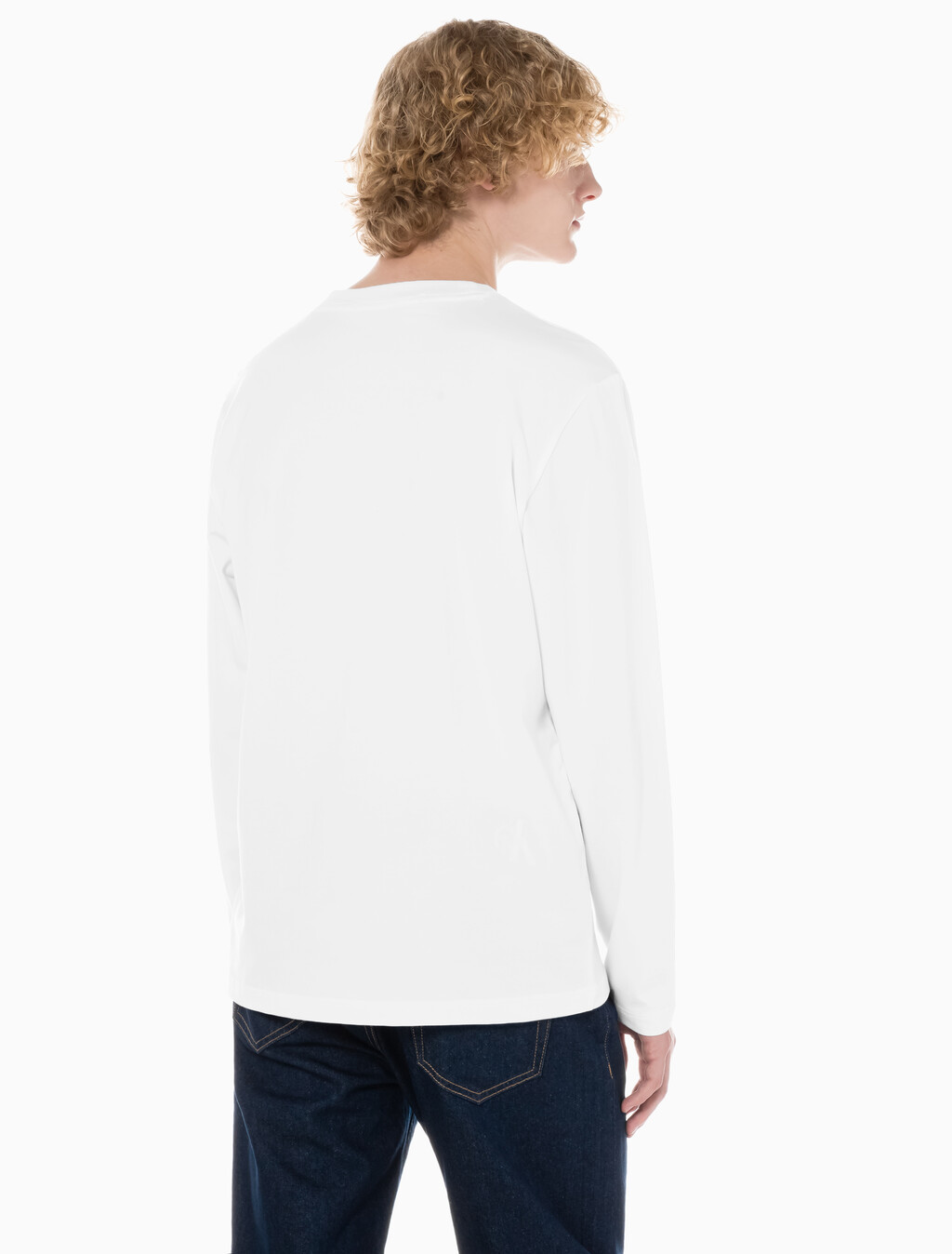 Buy 남성 레귤러핏 인스티튜셔널 긴팔 티셔츠 in color BRIGHT WHITE