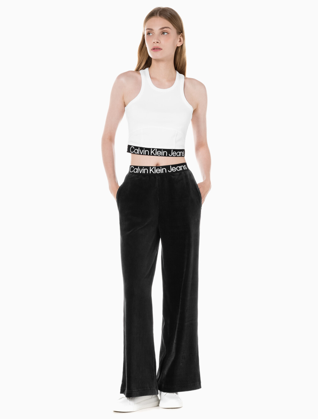 Buy 여성 벨벳 와이드레그 팬츠 in color CK BLACK