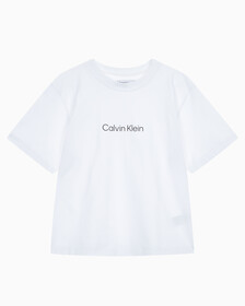 Buy 여성 릴렉스드 스탠다드로고 크루넥 반팔 티셔츠 in color BRILLIANT WHITE