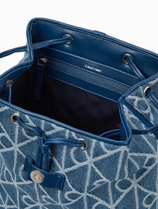 Buy 여성 엠블럼 데님 백팩 in color Denim JQD Medium Wash