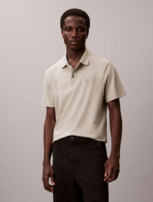 Buy 남성 릴렉스드핏 쿨링 피크 엠보스드 폴로 티 in color Grey