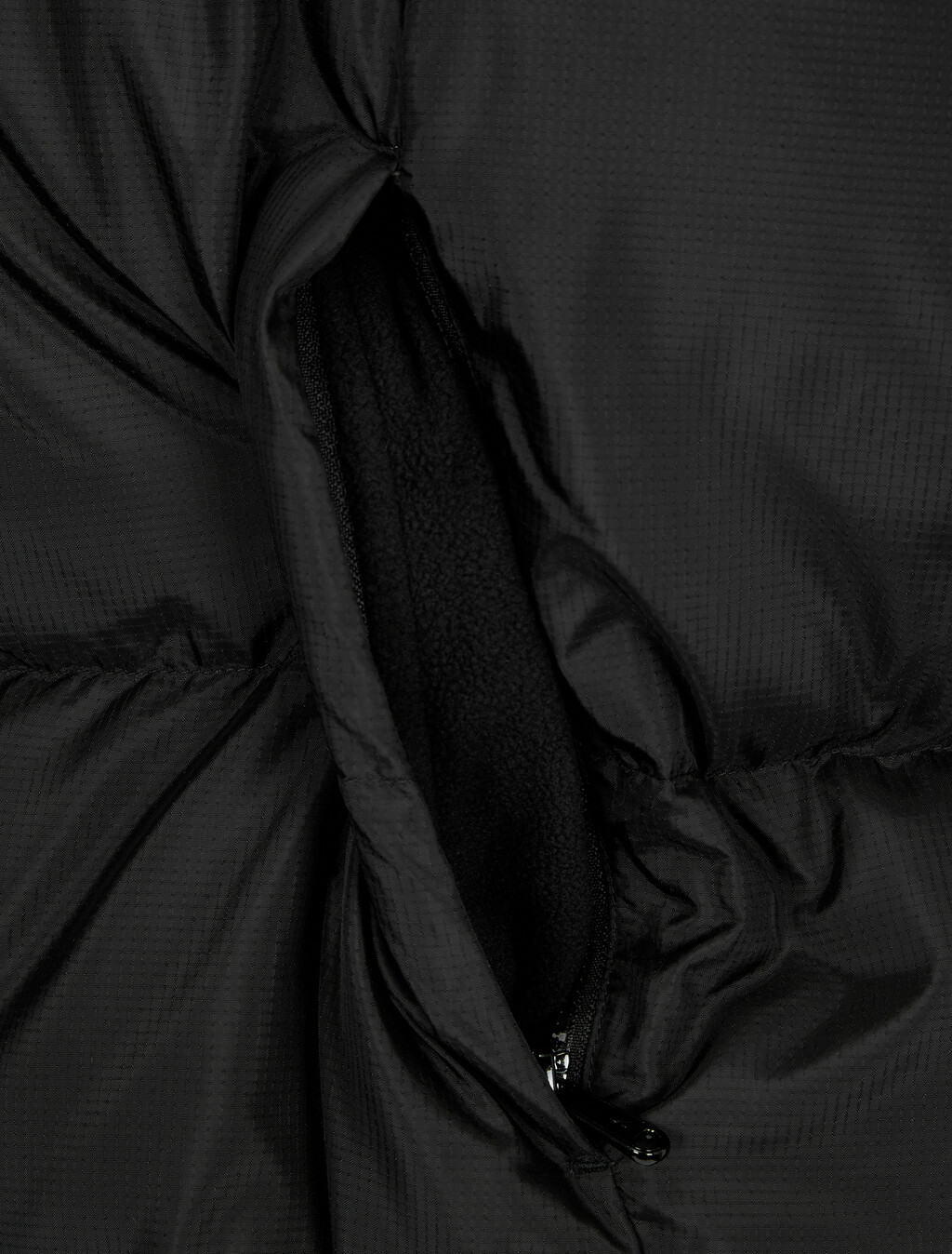 Buy 남성 글로시 후드 다운 푸퍼 in color CK BLACK