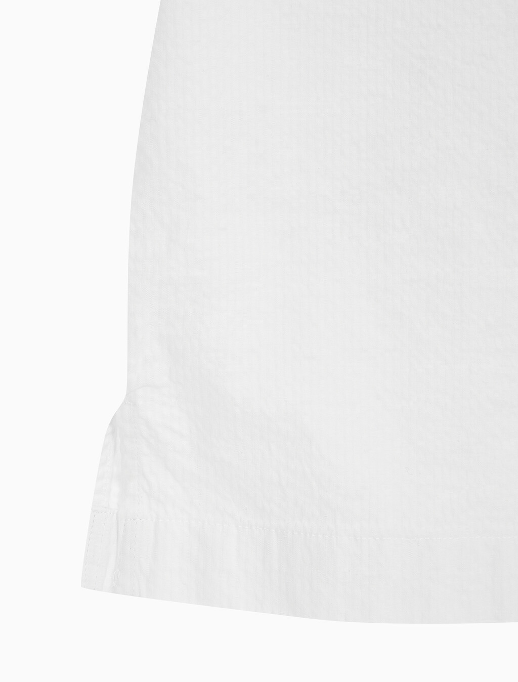 Buy 남성 릴렉스핏 시어서커 반팔 셔츠 in color BRIGHT WHITE