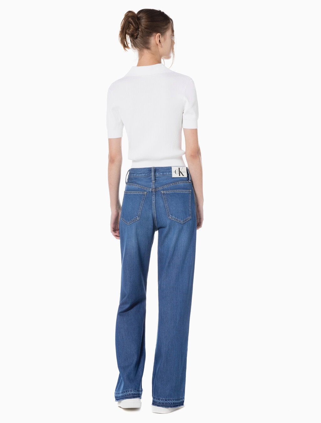 Buy 여성 하이라이즈 와이드핏 미드블루 에코 쿨 데님 in color CHALKY BLUE