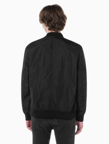 Buy 남성 나일론 봄버 자켓 in color CK BLACK